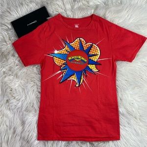 MAC COSMETICS x DC COMICS Employee Shirt - Wonder Woman